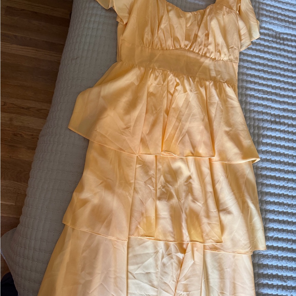 Charming Yellow Dress